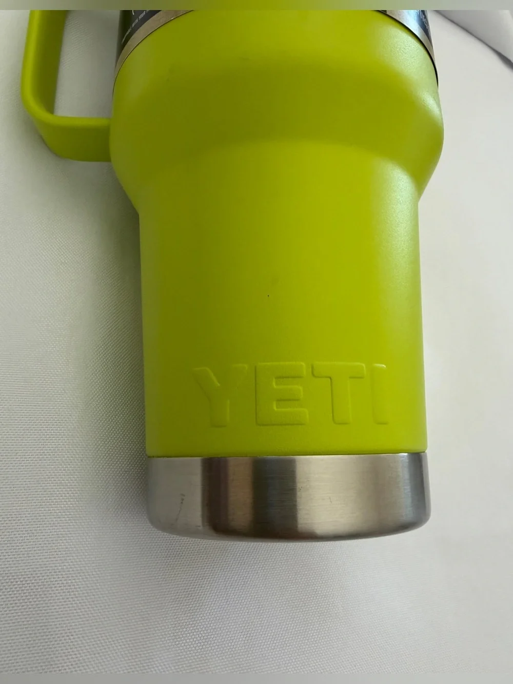Yeti 35 oz Straw Mug Cup